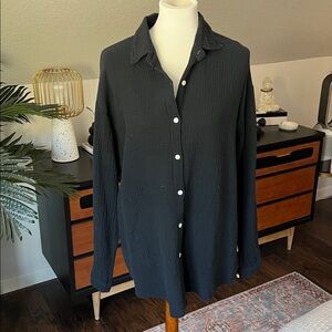 Black Crinkle Gauze Cotton Button Down